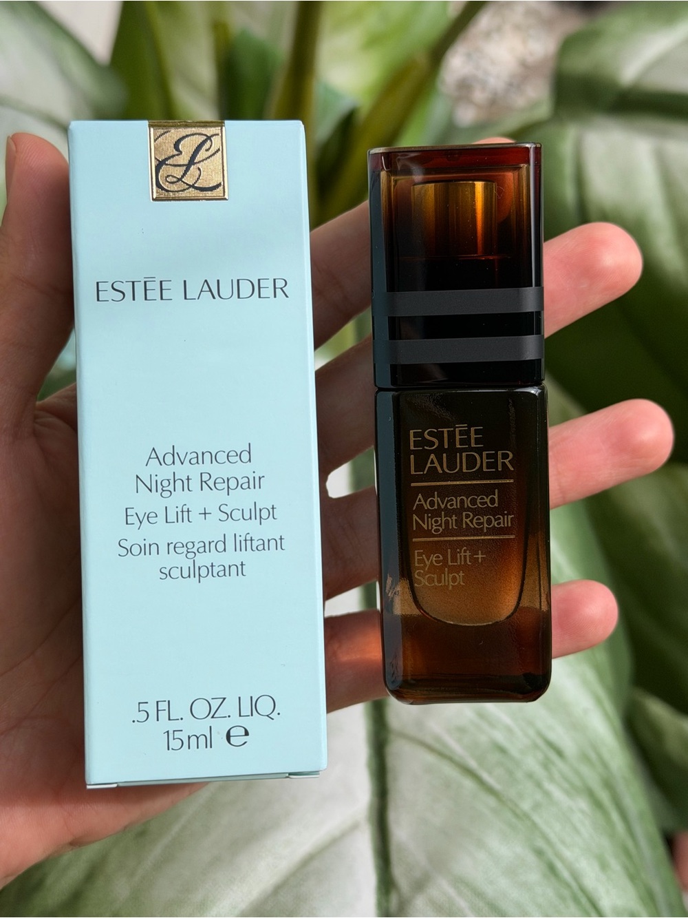 Estee Lauder Advanced Night Repair Eye Lift + Sculpt - Brown